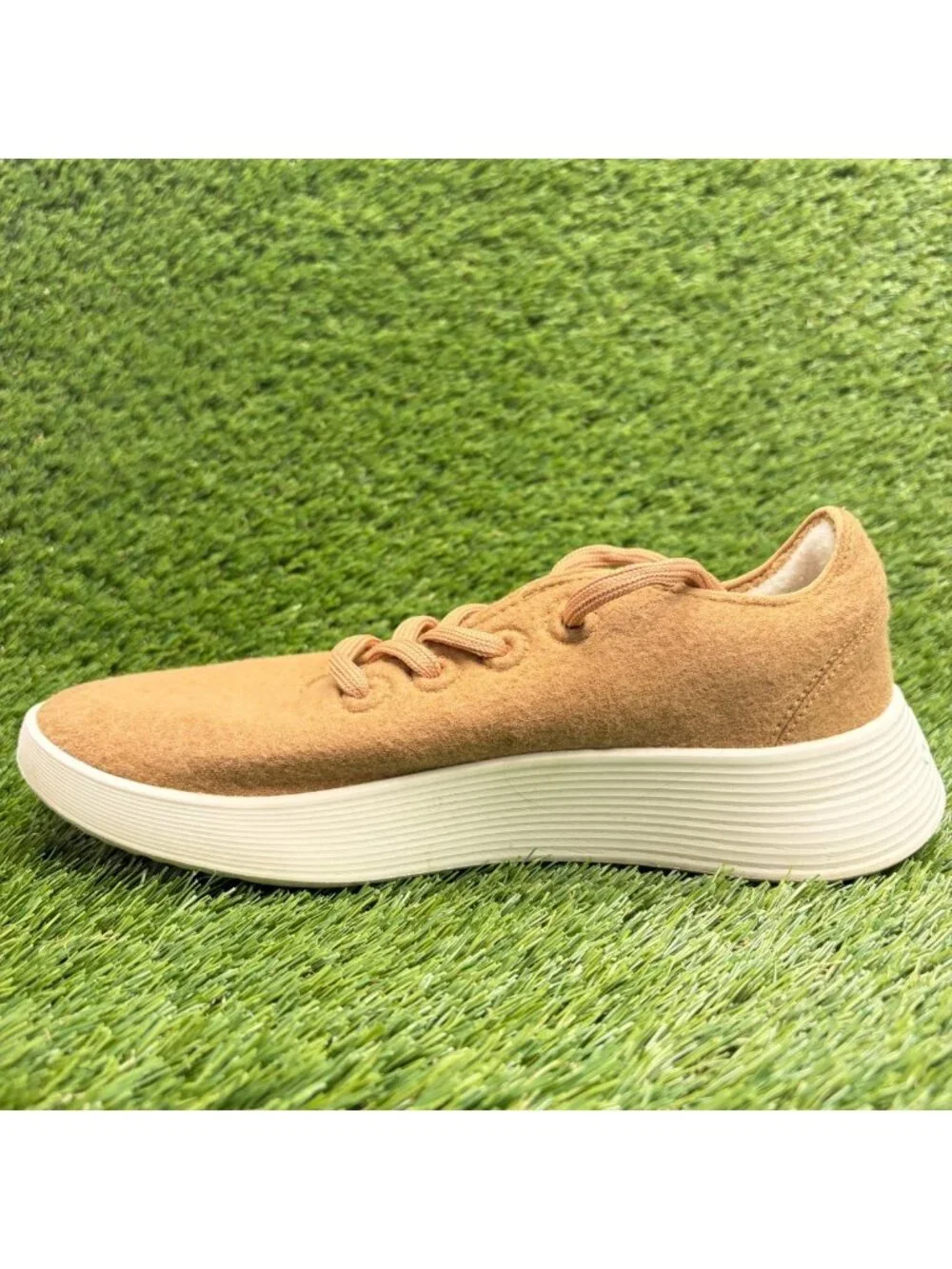 Allbirds Wool Runner 2 Womens Size 8 Stony Beige Athletic Shoes Sneakers